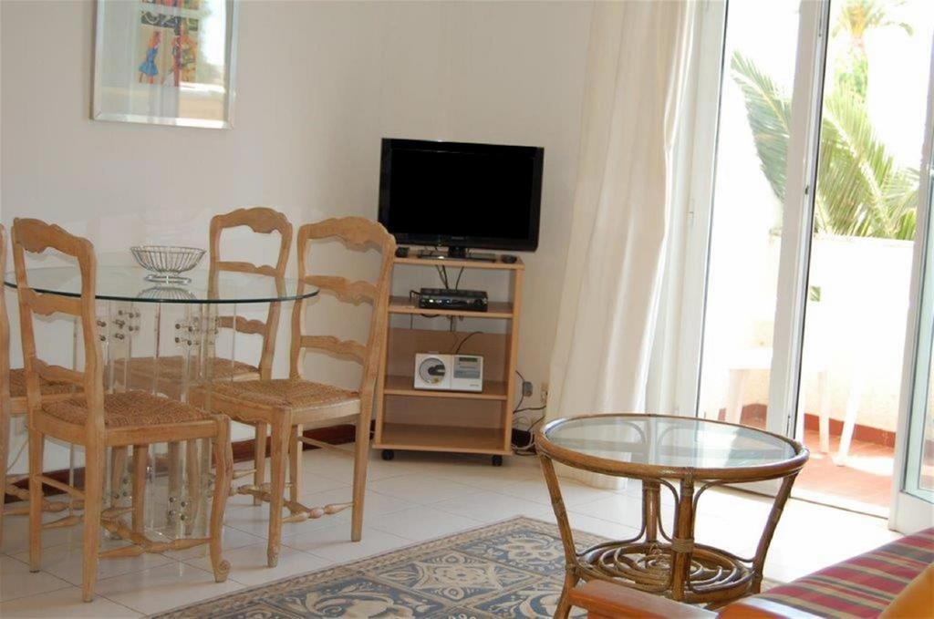 Apartamento Edificio Oura Apartment Albufeira Room photo