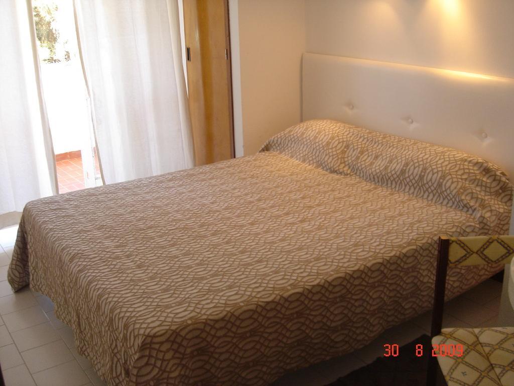 Apartamento Edificio Oura Apartment Albufeira Room photo